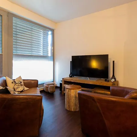 Zeitlos Mit Sund- Und Seeblick Altefähr